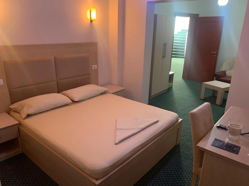 Kriva Resort Эльбасан Экстерьер фото